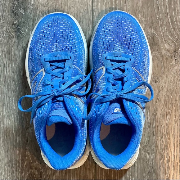 New Balance Fresh Foam 880 size 8.5 WIDE - Picture 2 of 9